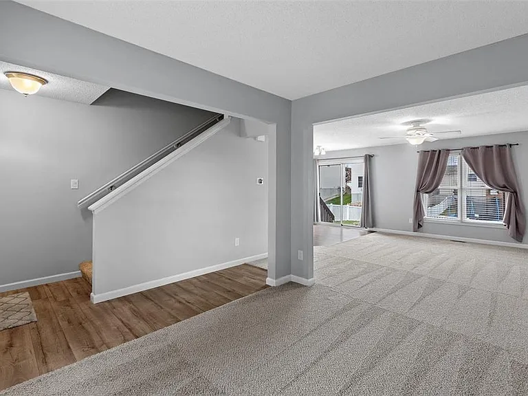 235 John Charles Dr — Photo 3
