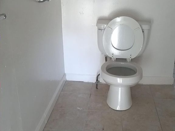 5th image of 25 Stoehrs Pl Floor 3