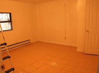 238 54th St APT 3, Brooklyn, NY 11220