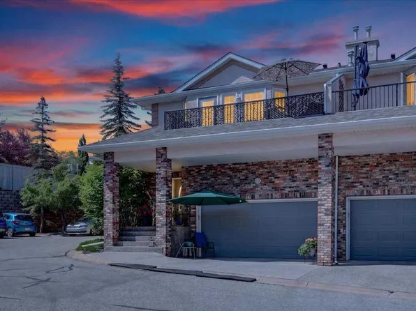 100 S Signature Way SW #24, Calgary, AB T3H 2W6