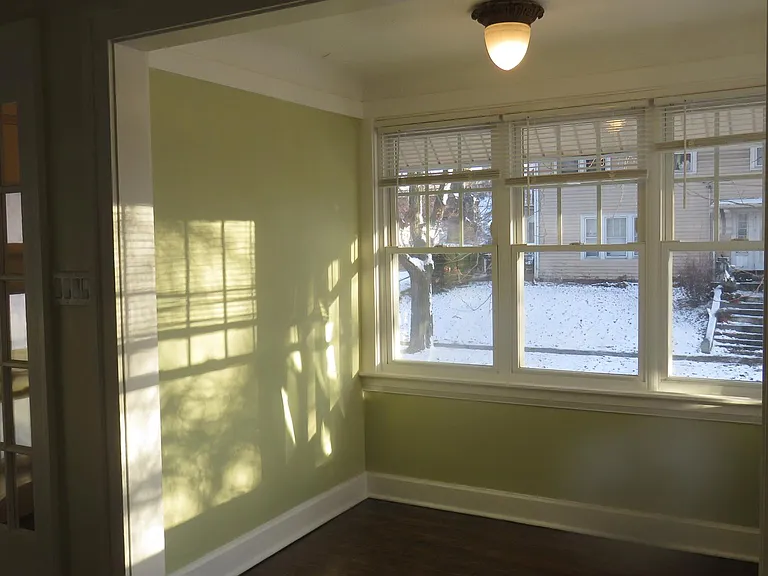 1st. flr. sun-room off living room