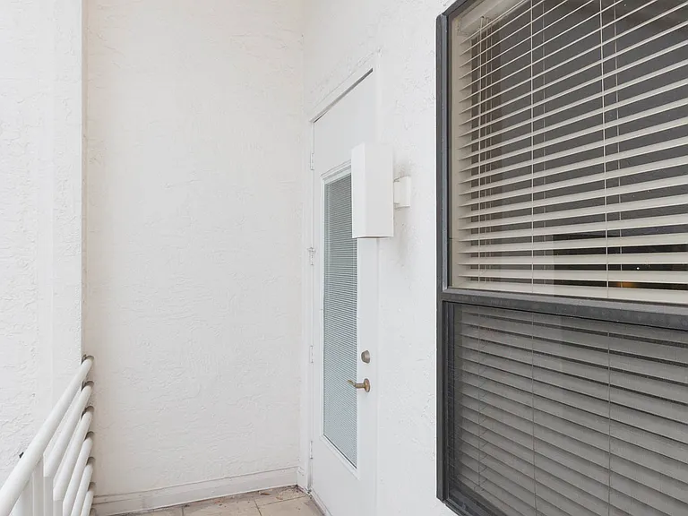 2020 W Dekle Ave #C — Photo 67