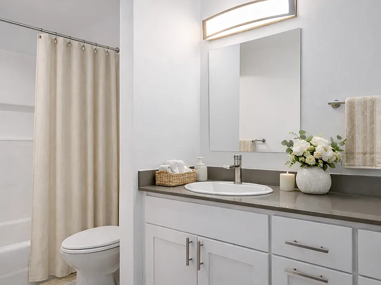 Azure Apartments — Photo 2