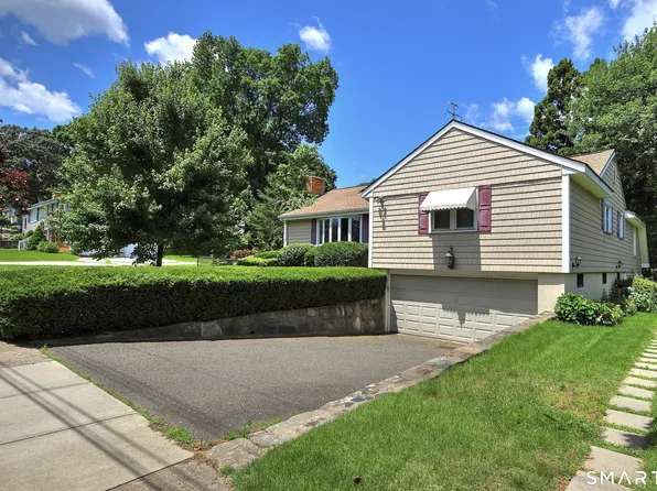 240 Quenby Place, Stratford, CT 06614
