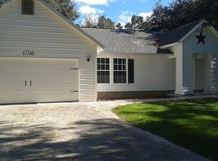 17316 Raintree Rd, Lutz, FL 33558