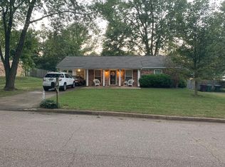 981 Greencliff Rd, Collierville, TN 38017