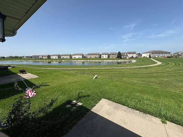 1413 Cobblestone Way — Photo 20