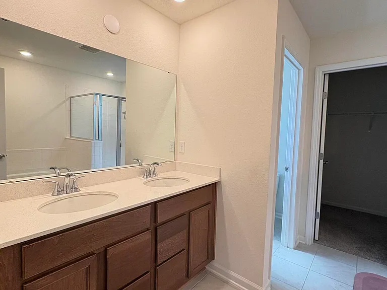 302 Rambling Brook Trl — Photo 22