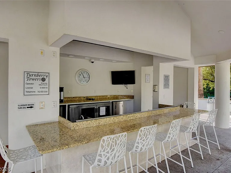 322 Karen Ave #2301 — Photo 9