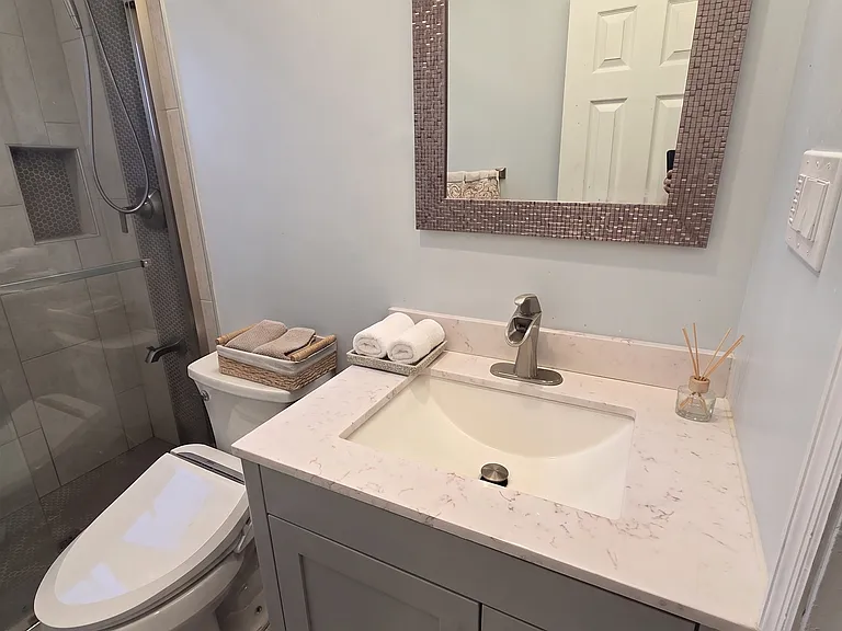 54 Jerome Ave — Photo 22