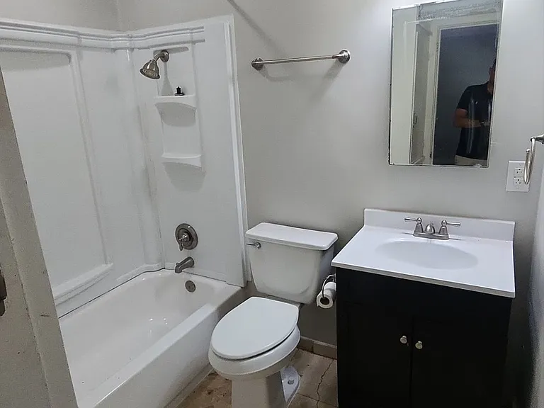 1125 Bowman St #1 — Photo 13