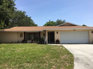 3966 Helene St, Sarasota, FL 34233