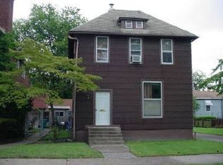 2610 Elm St, Cairo, IL 62914