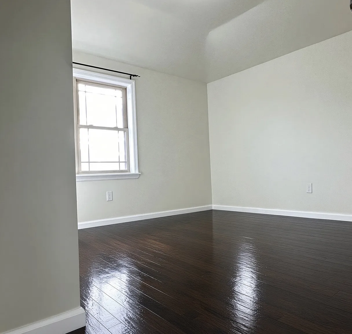 3 bed, $3,500 — Photo 4