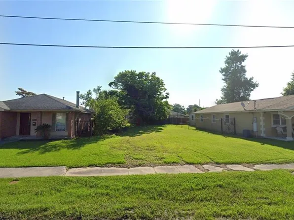 7515 Poitevent St, New Orleans, LA 70127