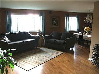 3rd image of 5563 Oakshire Pl