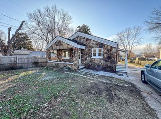 1440 E Locust Street, Springfield, MO 65803