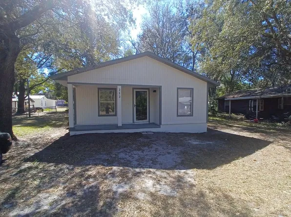253 Stilwell Ave, Palatka, FL 32177