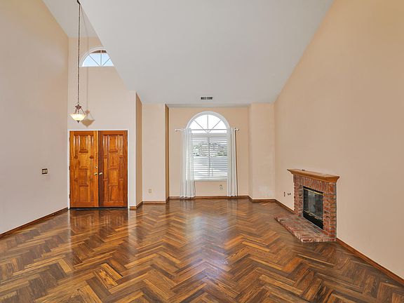 4th image of 1314 Mondavi Cir