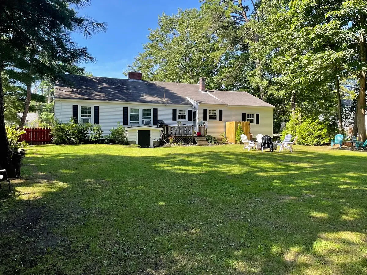 3 bed, 1303 sqft, $2,500 — Photo 4