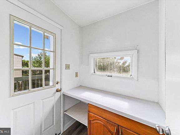 4th image of 9 Ardsley Rd