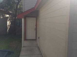 917 Wood Rd, New Braunfels, TX 78130