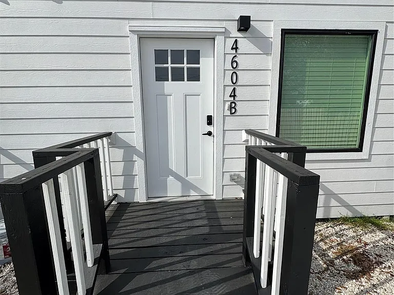 4604 Bricker St #A — Photo 2