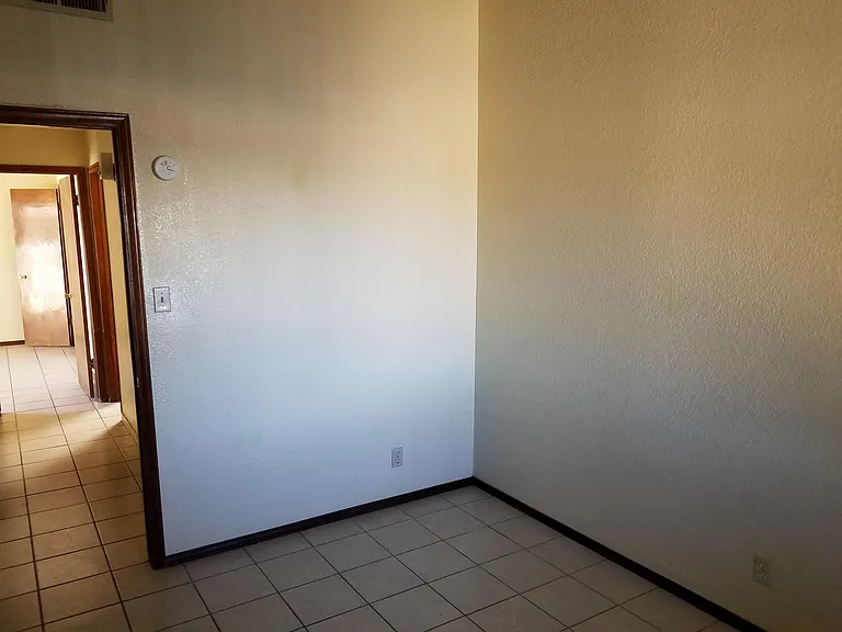 5940 Deer Ave — Photo 7