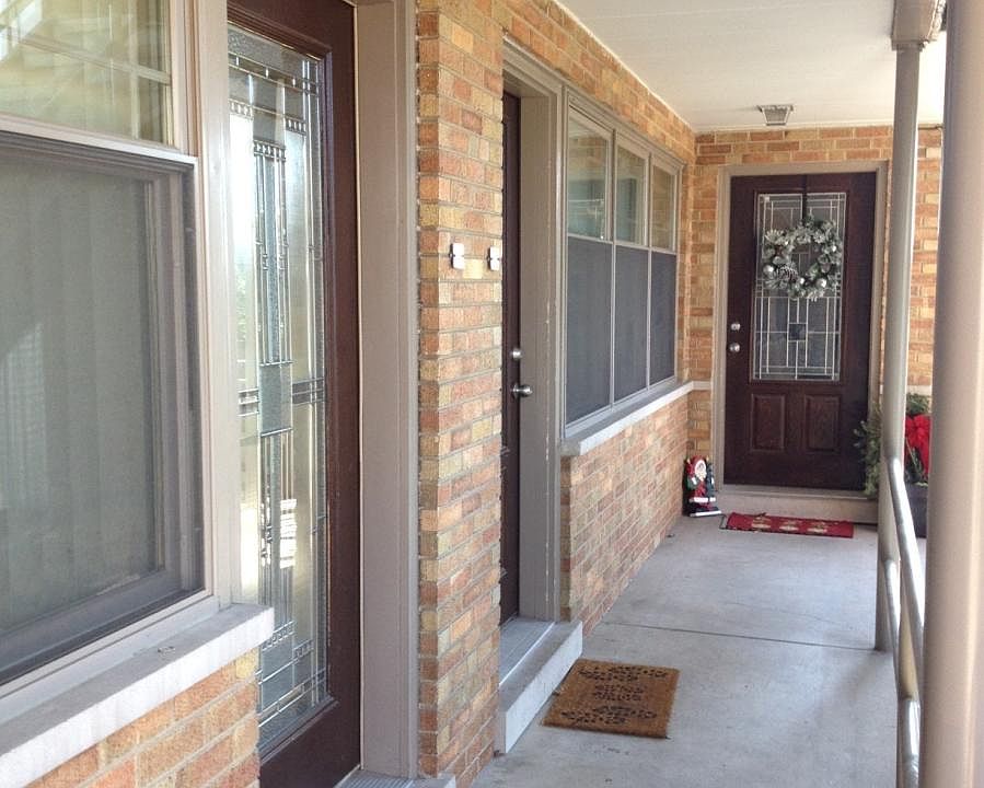 2nd image of 908 S Taylor Ave #B