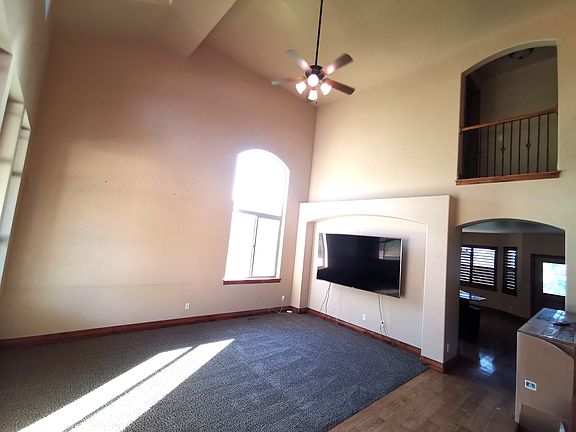 Living room 1