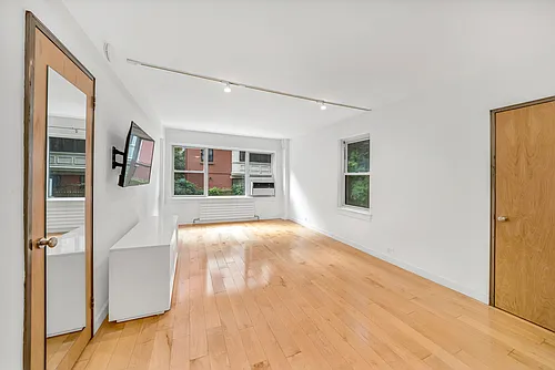 288 Lexington Ave Photo 1