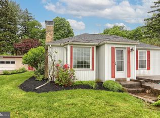 72 Springers Ln, New Cumberland, PA 17070