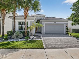 9918 Steamboat Springs Cir, Delray Beach, FL 33446