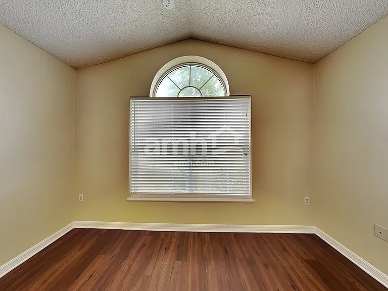 7187 Rutland Ct — Photo 16