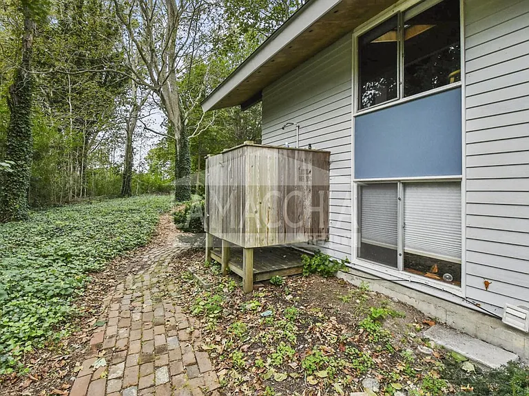 11 Whitney Rd — Photo 20