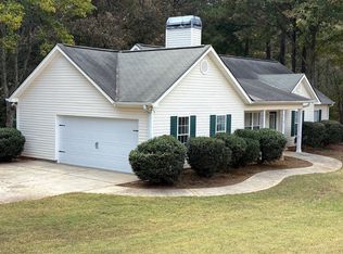 127 Paces Landing Way, Newnan, GA 30263