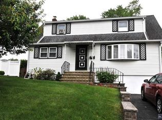 271 E Madison Ave, Dumont, NJ 07628