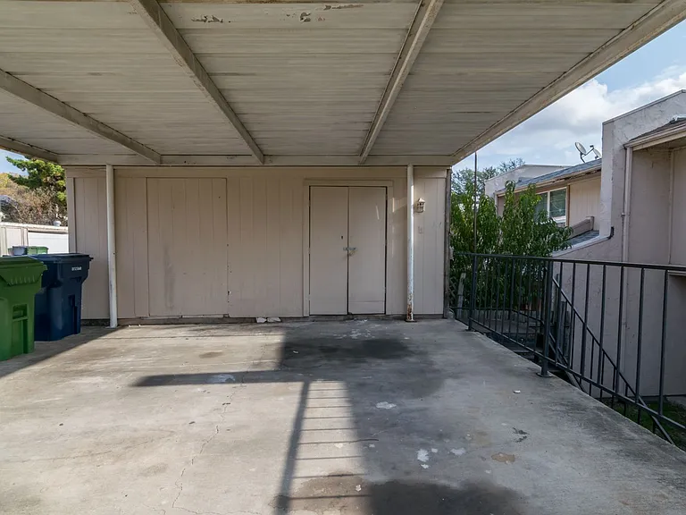 439 Valley Park Dr — Photo 20