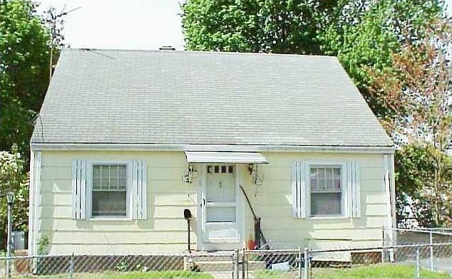 2nd image of 68 Pershing Ave