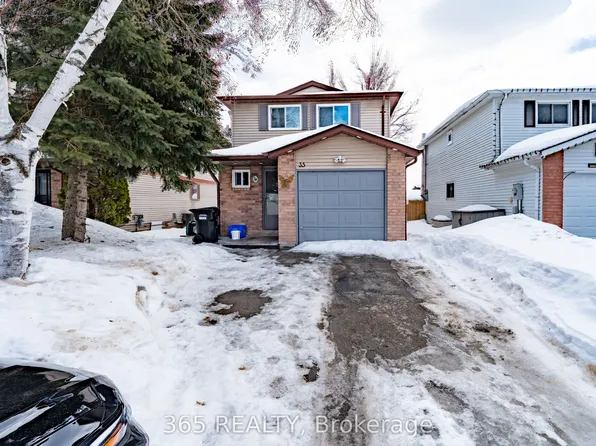 35 Corbett Dr, Barrie, ON L4M 5S9