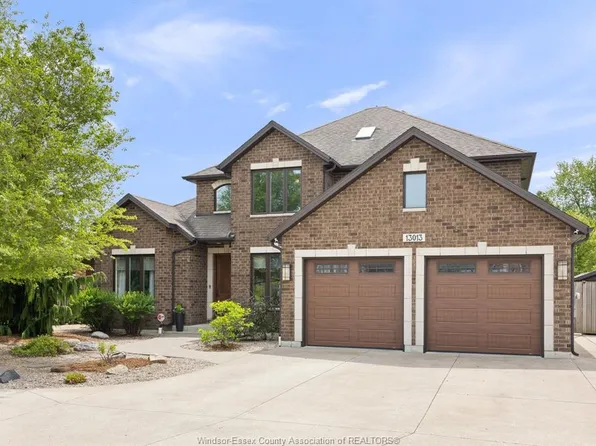 13013 Riverside Dr E, Tecumseh, ON N8N 1A9