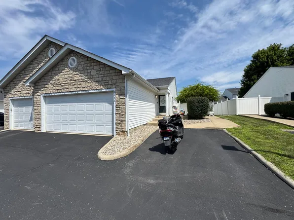 6676 Lagrange Dr #46E, Canal Winchester, OH 43110