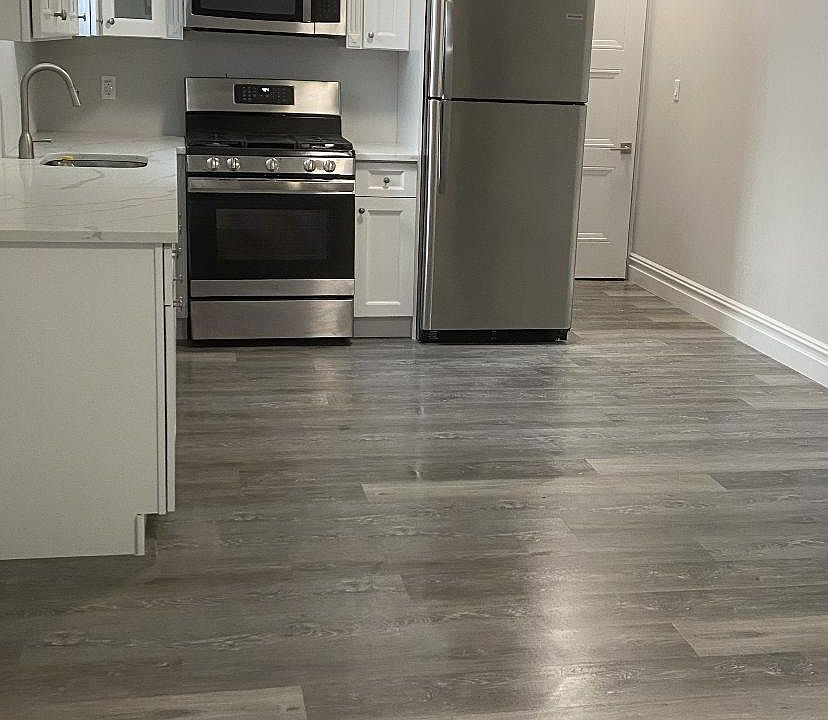 1st image of 446 Vineland Ave Floor 2