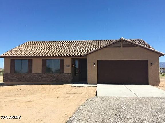 3rd image of 22113 W LAURA Street