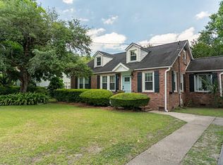11 Riverdale Dr, Charleston, SC 29407