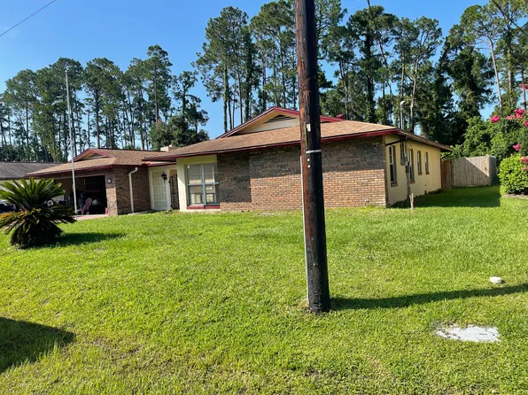 86 Beechwood Ln, Palm Coast, FL 32137