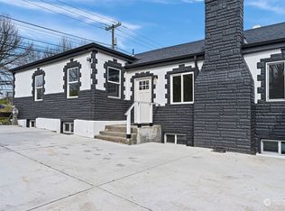 8016 Beacon Ave S, Seattle, WA 98118