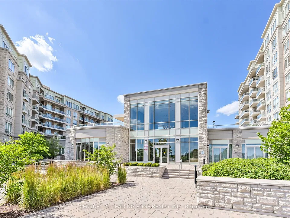 9 Stollery Pond Cres #210