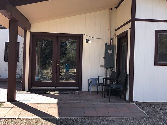 Entrance to 2nd living area