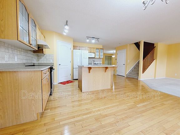3rd image of 13434 159a Ave NW